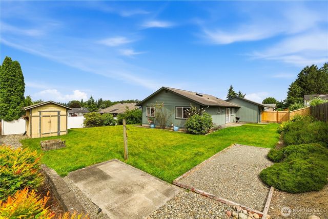 6524 64th Place NE, Marysville, WA 98270