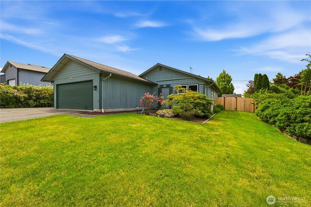 6524 64th Place NE, Marysville, WA 98270