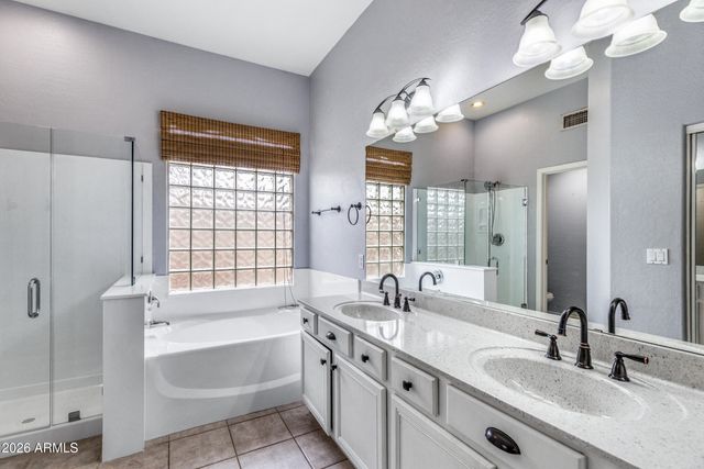 2236 W Periwinkle Way, Chandler, AZ 85248
