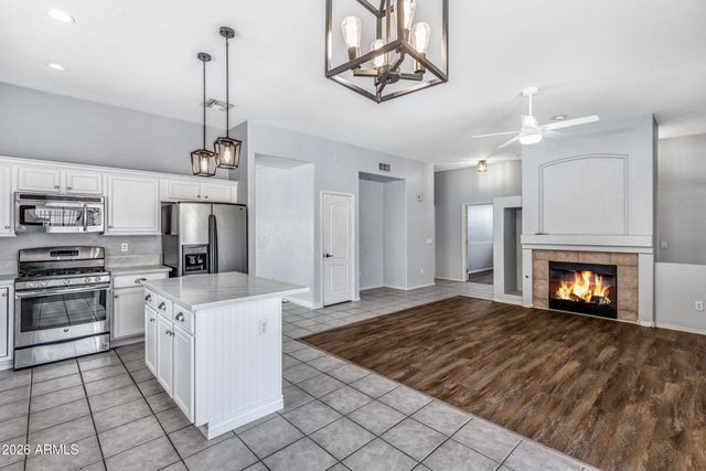 2236 W Periwinkle Way, Chandler, AZ 85248