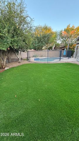 2236 W Periwinkle Way, Chandler, AZ 85248