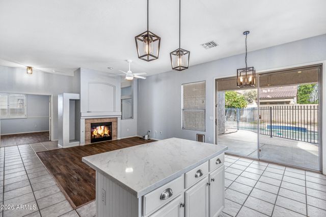 2236 W Periwinkle Way, Chandler, AZ 85248