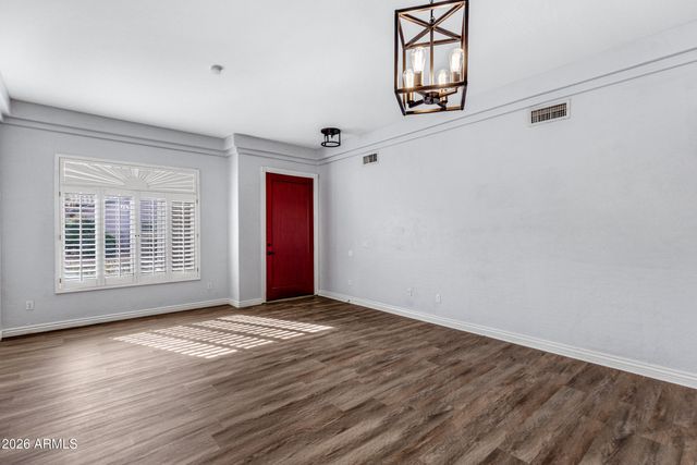 2236 W Periwinkle Way, Chandler, AZ 85248