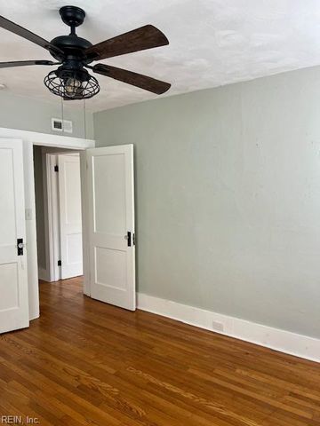 832 Brandon Ave Apt A1, Norfolk, VA 23517