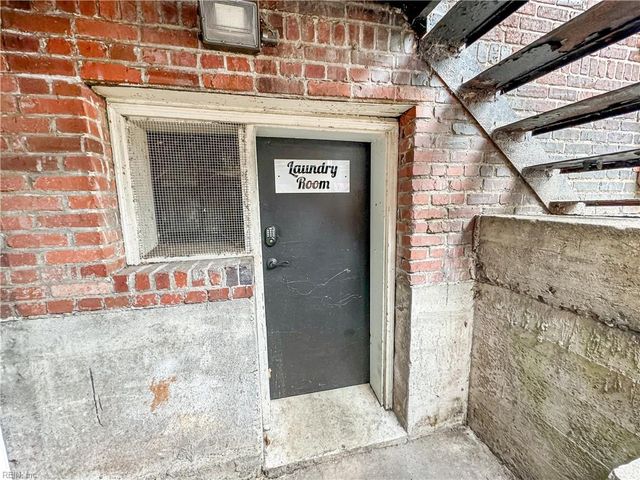 832 Brandon Ave Apt A1, Norfolk, VA 23517