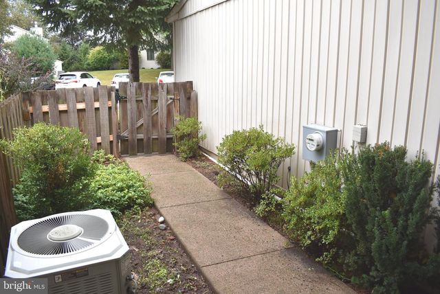 1602 SENECA RUN, Ambler, PA 19002