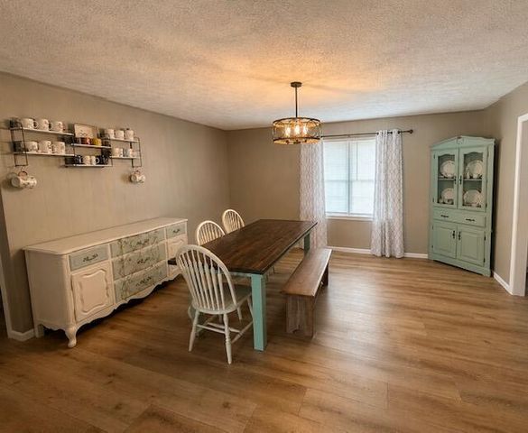 106 Pin Oak Drive, Lancaster, KY 40444