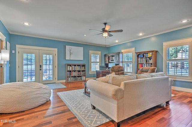 146 Hopson Road, Johnson City, TN 37601