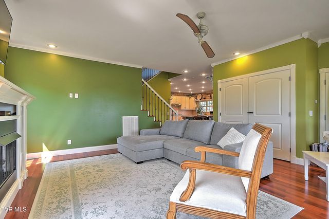 146 Hopson Road, Johnson City, TN 37601