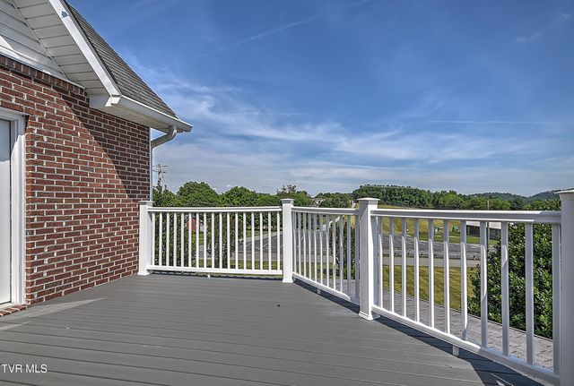 146 Hopson Road, Johnson City, TN 37601