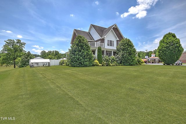 146 Hopson Road, Johnson City, TN 37601