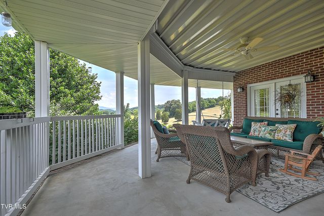 146 Hopson Road, Johnson City, TN 37601