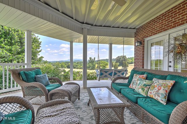 146 Hopson Road, Johnson City, TN 37601