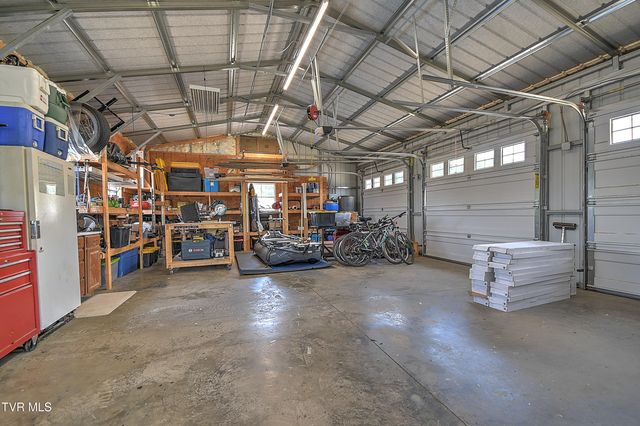 146 Hopson Road, Johnson City, TN 37601