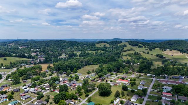146 Hopson Road, Johnson City, TN 37601