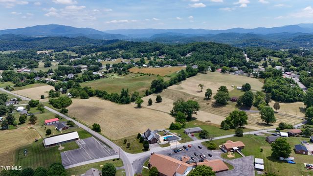 146 Hopson Road, Johnson City, TN 37601