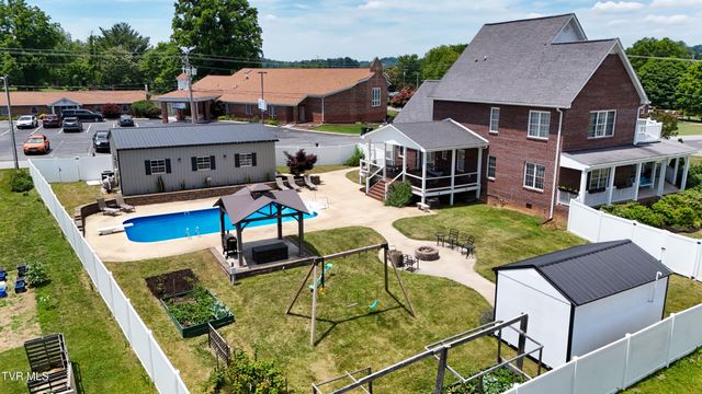 146 Hopson Road, Johnson City, TN 37601