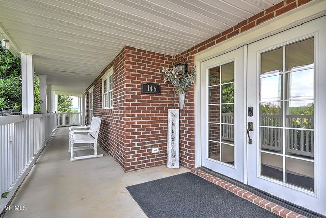 146 Hopson Road, Johnson City, TN 37601
