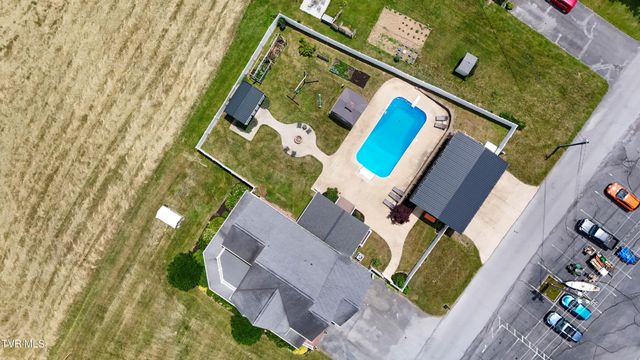 146 Hopson Road, Johnson City, TN 37601