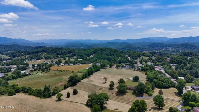 146 Hopson Road, Johnson City, TN 37601