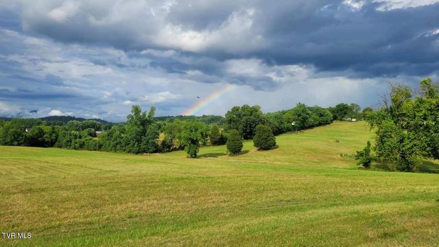 146 Hopson Road, Johnson City, TN 37601