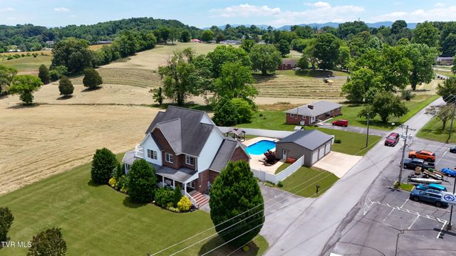 146 Hopson Road, Johnson City, TN 37601