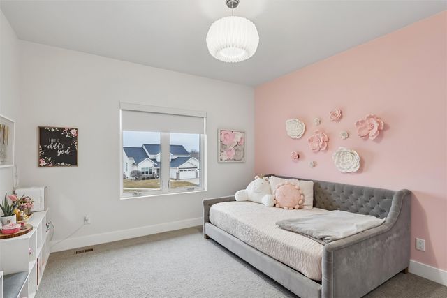 9136 Abram Drive, Waukee, IA 50266