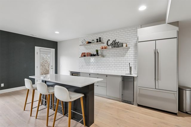 9136 Abram Drive, Waukee, IA 50266