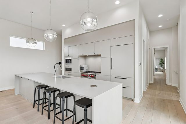 9136 Abram Drive, Waukee, IA 50266