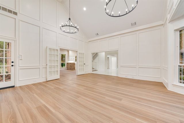 811 Cobblestone Court, Cedar Hill, TX 75104