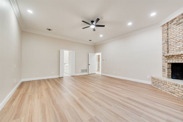 811 Cobblestone Court, Cedar Hill, TX 75104