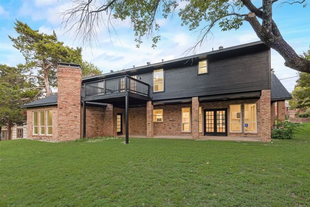 811 Cobblestone Court, Cedar Hill, TX 75104