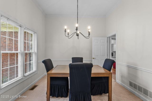 1900 Grand Villa Dr, La Grange, KY 40031