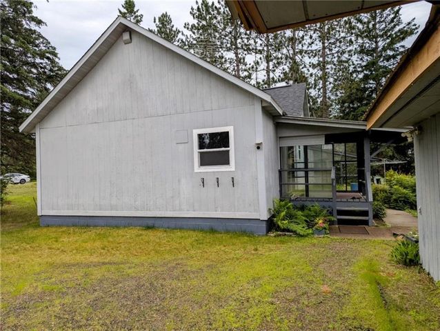 9995 Raven Road, Hayward, WI 54843