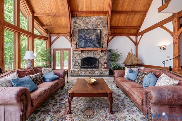 18546 Taylors Creek Rd, Montpelier, VA 23192