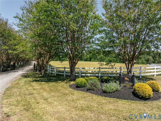 18546 Taylors Creek Rd, Montpelier, VA 23192