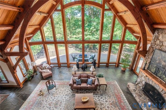 18546 Taylors Creek Rd, Montpelier, VA 23192