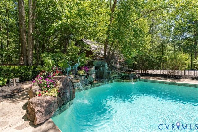 18546 Taylors Creek Rd, Montpelier, VA 23192