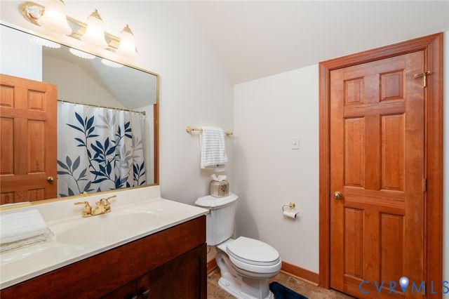 18546 Taylors Creek Rd, Montpelier, VA 23192