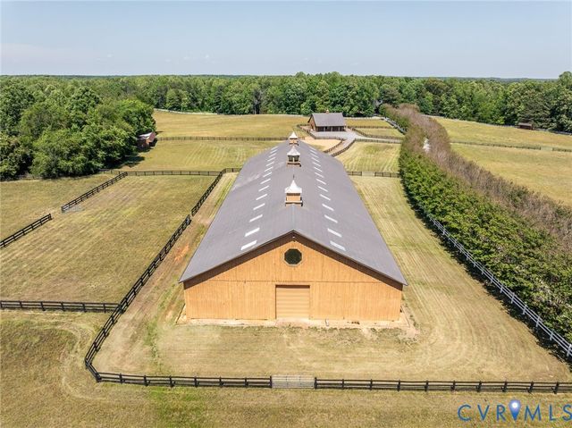 18546 Taylors Creek Rd, Montpelier, VA 23192