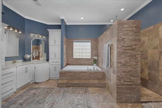 27 CARNOUSTIE Lane, Amarillo, TX 79124