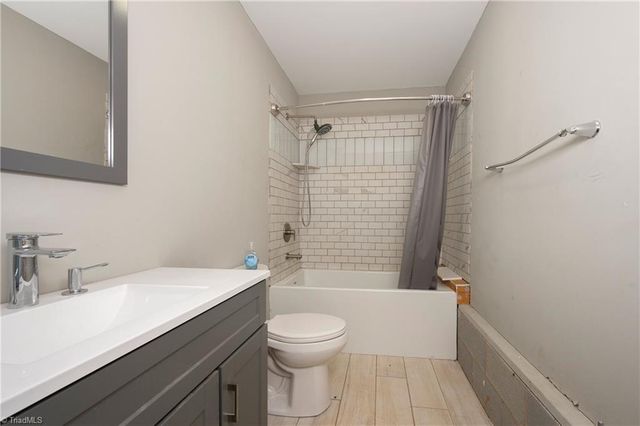 7988 Ridge Road, Tobaccoville, NC 27050