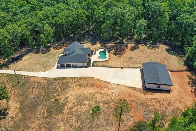 7988 Ridge Road, Tobaccoville, NC 27050