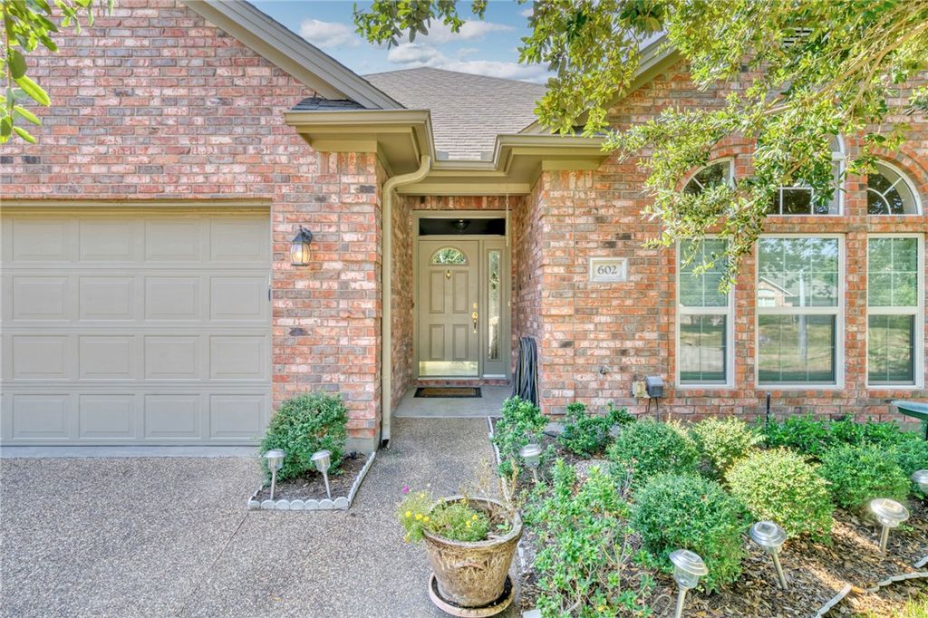 602 Clovis Court, College Station, TX 77845 — photo 4