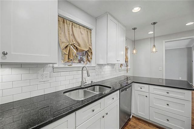 506 E 66th Terrace, Kansas City, MO 64131