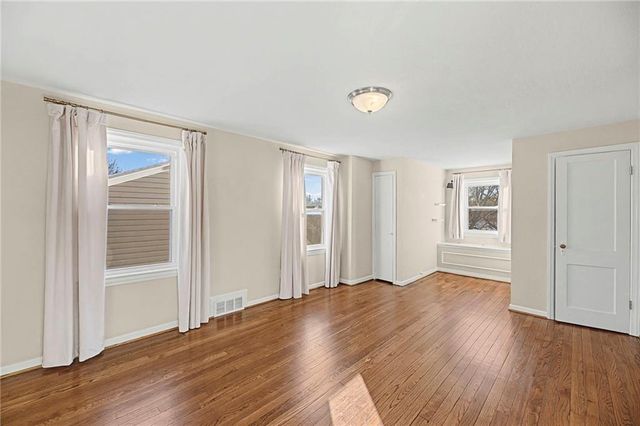 506 E 66th Terrace, Kansas City, MO 64131