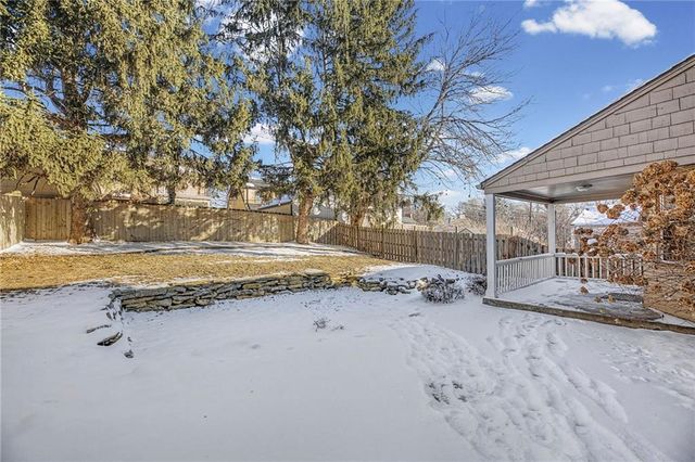 506 E 66th Terrace, Kansas City, MO 64131