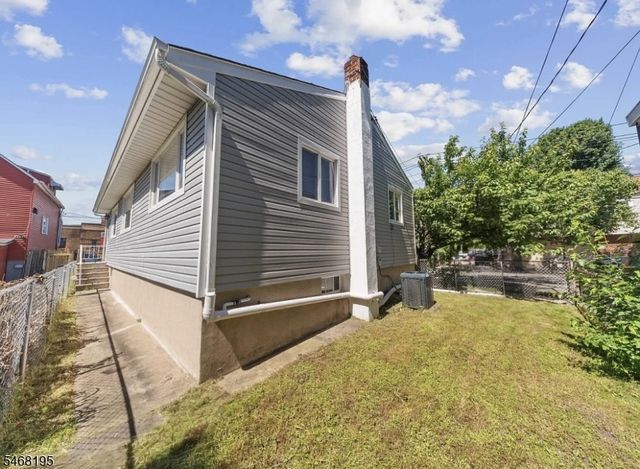 1466 44Th St, North Bergen Twp., NJ 07047