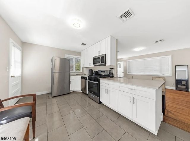 1466 44Th St, North Bergen Twp., NJ 07047