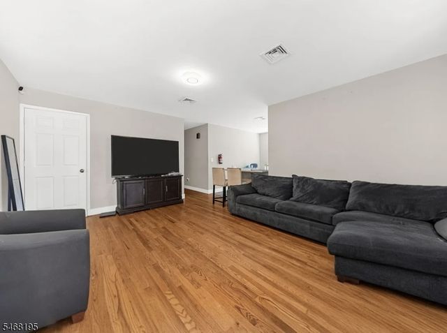 1466 44Th St, North Bergen Twp., NJ 07047